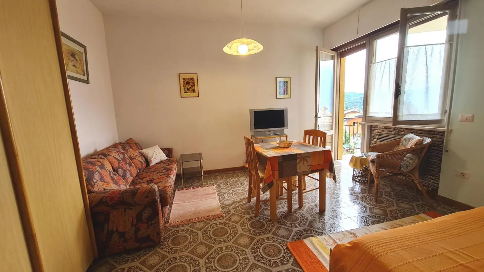 Appartamento Lucerna Studio Balcony Lake View By Gardadomusmea Tremosine